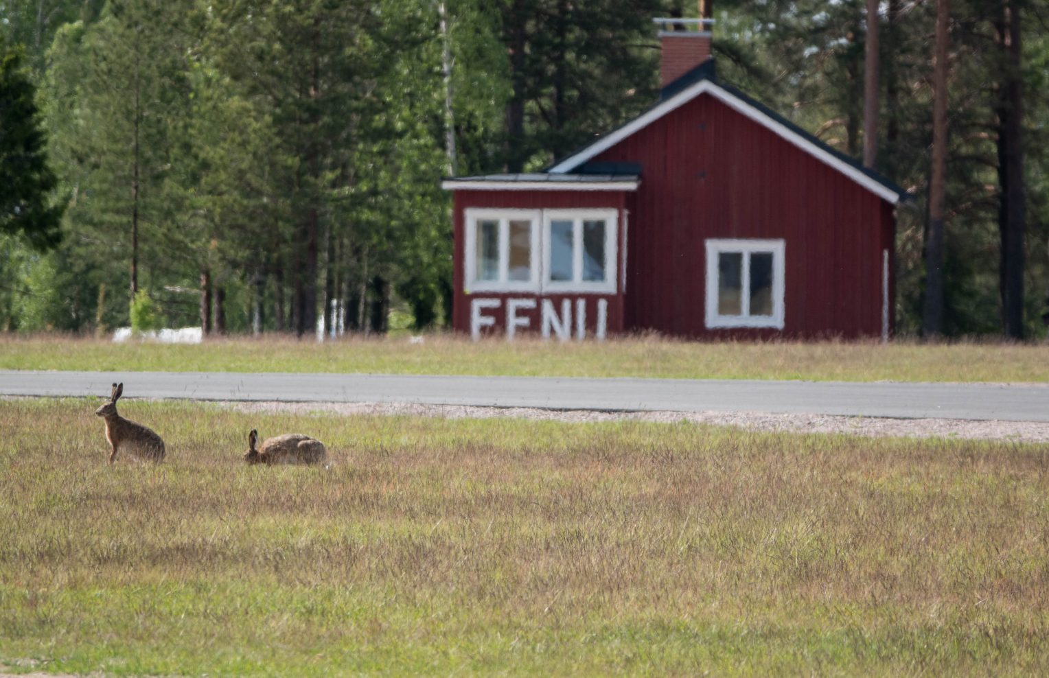 Nummelan lentokenttä - kuva Efnu