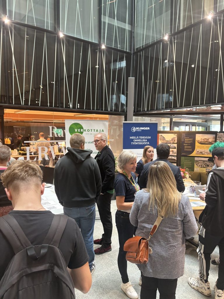 Rekrytapahtuma - kuva: Kirkkonummi, työvoimapalvelut