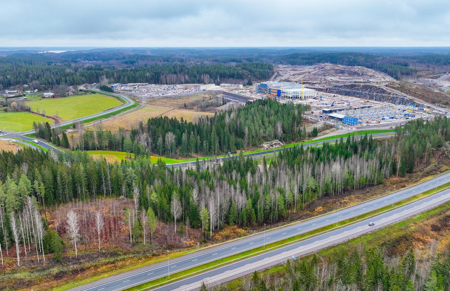 Ilmakuva työmaa-alueesta Vihdissä - Joenrinne Films